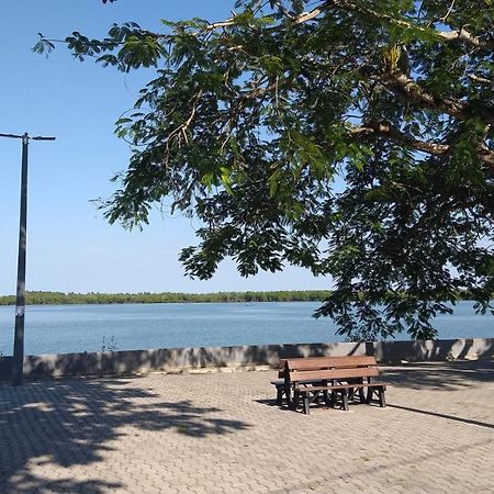 O Paraiso E Aqui Abrolhos - Suite Privativa, Cama De Casal, Ar Condicionado E Tv - Cafe Da Manha De Frente Para O Mar 카라벨라스 외부 사진
